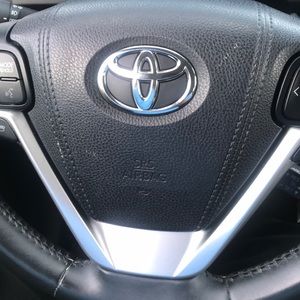 Meet your Posher, Pierre